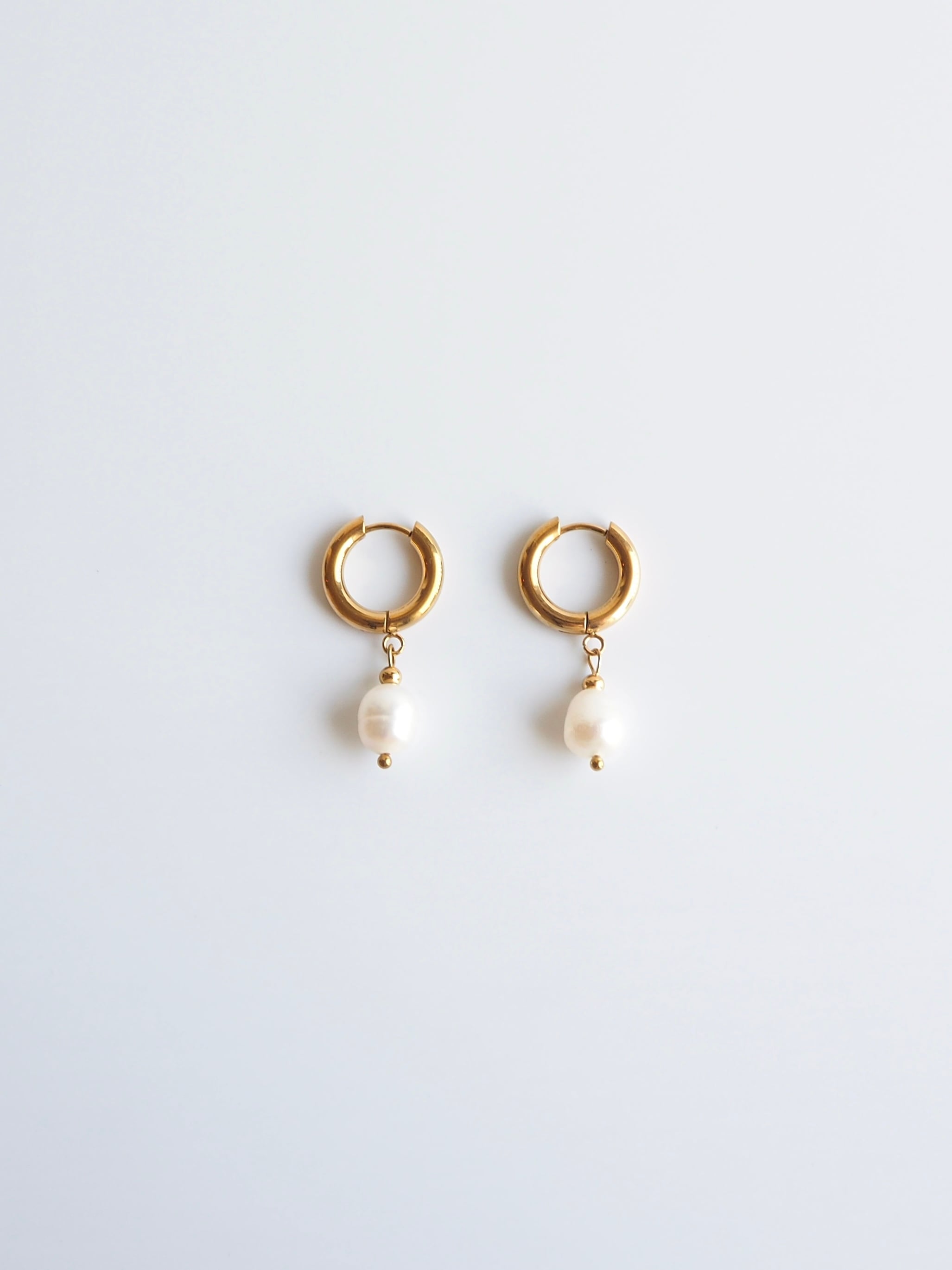 pearl drop hoop pierce【金属アレルギー対応】