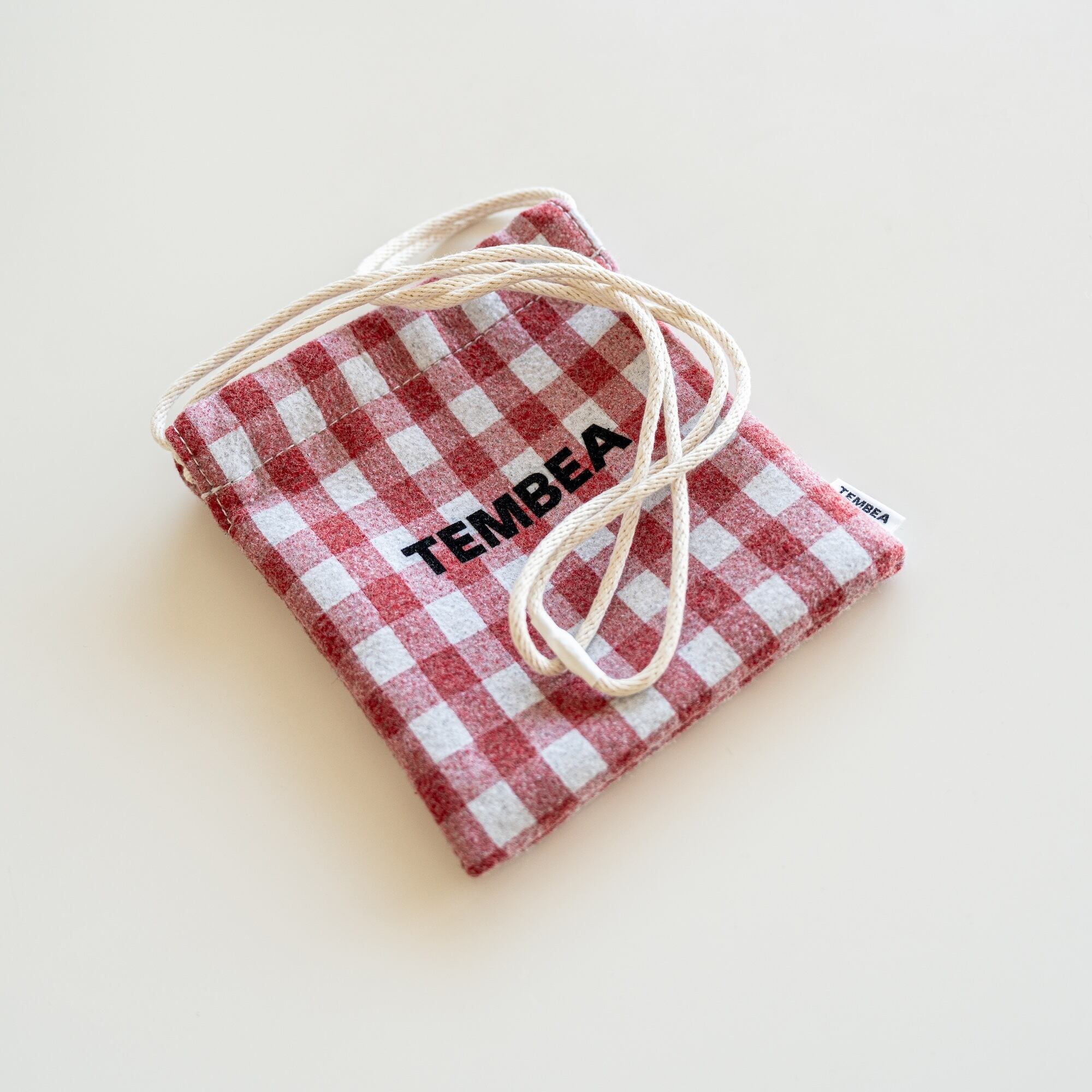 TEMBEA 巾着POCHETTE NEEDLE PUNCH