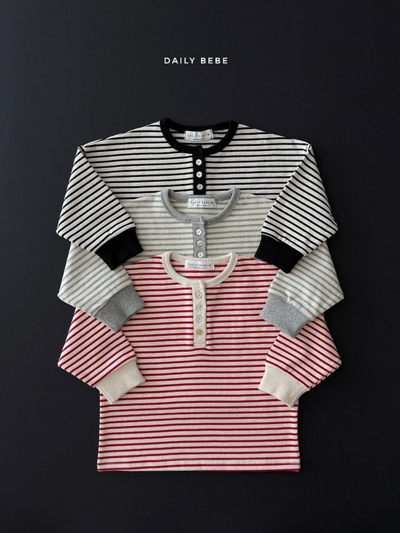 韓国子供服 / 26Autumn / 〖取寄〗DAILYBEBE / ボーダーヘンリーネックTシャツ / キッズ服 / ジュニア服 / 秋服 *XS~JL*