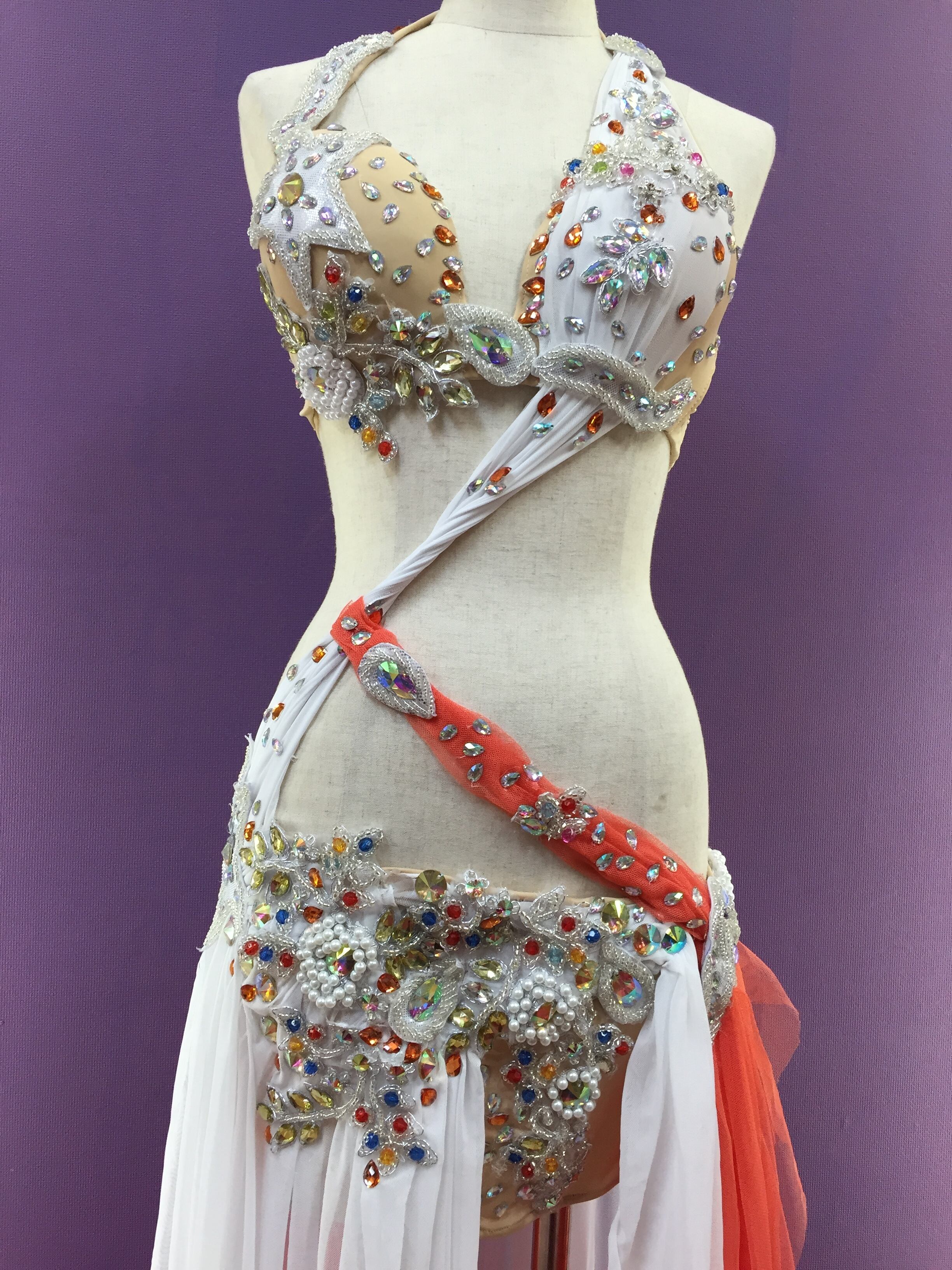 新品】エジプト製白シルバー ベリーダンス セットアップ 楽天市場