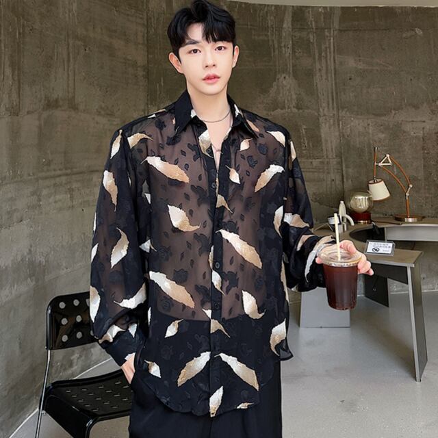 【予約販売】シャツ 長袖 透け感 肌見せ シアー メンズ 模様 フェザー柄 総柄 ブラック カジュアル シック 結婚式 フォーマル こなれ感 お洒落 韓国 トレンド 春 夏 M/L/XL