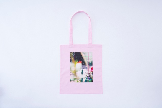 White Pear+ トート "LIGHT IN SPRING"