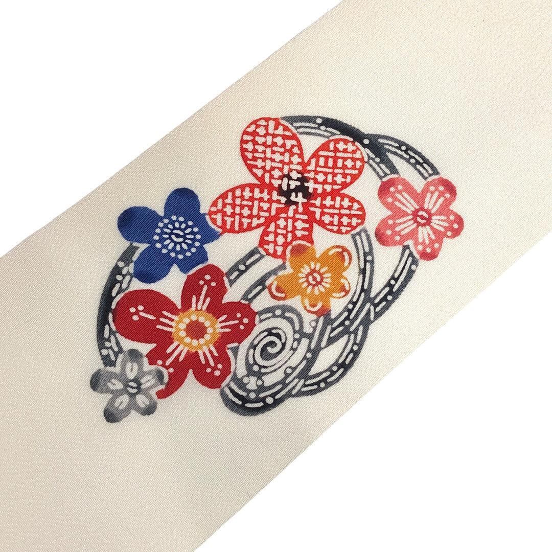 名古屋帯 型染 紅葉に流水模様 楓 縮緬 白練色 O-5478 着物