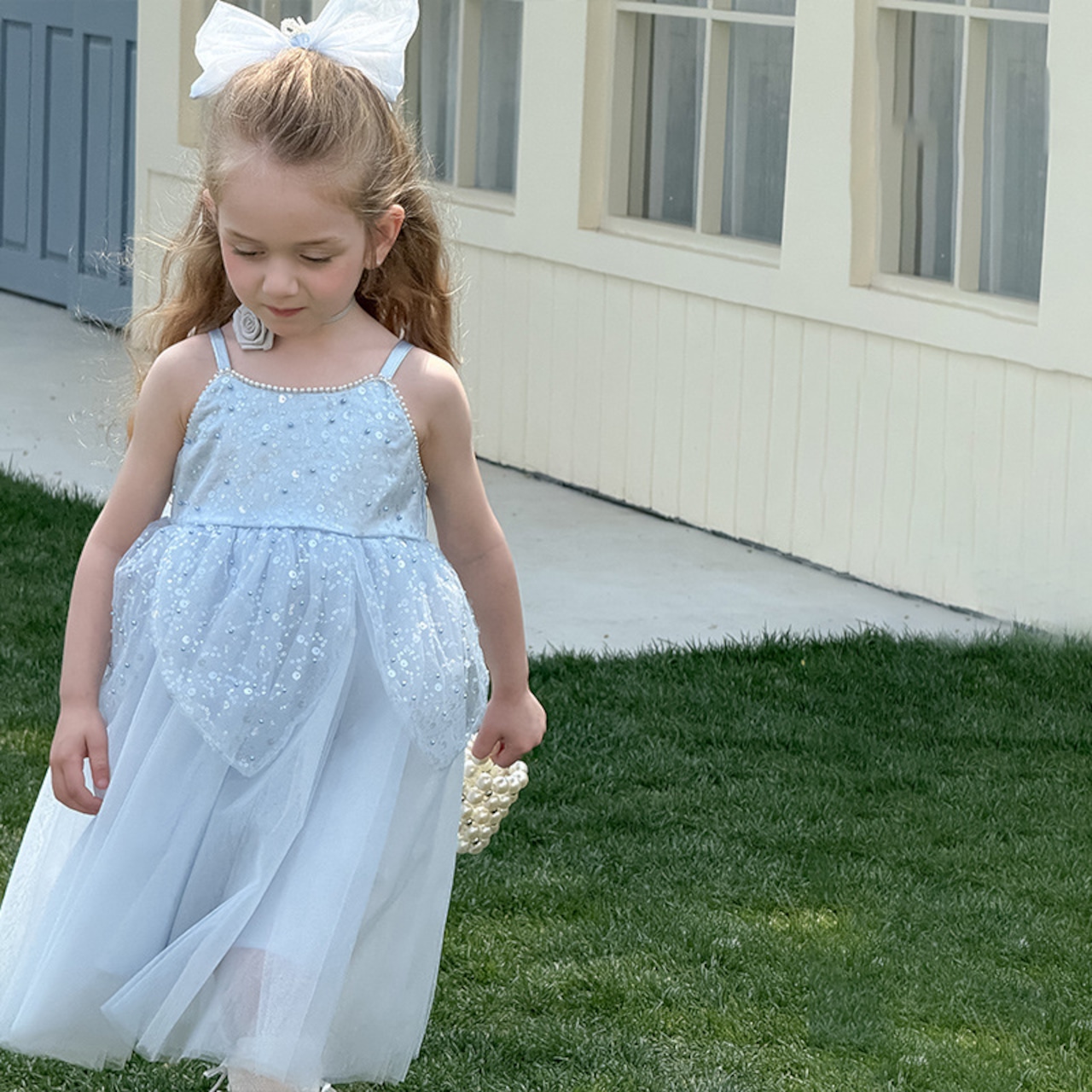 夏ベール付き花びらデザインワンピース