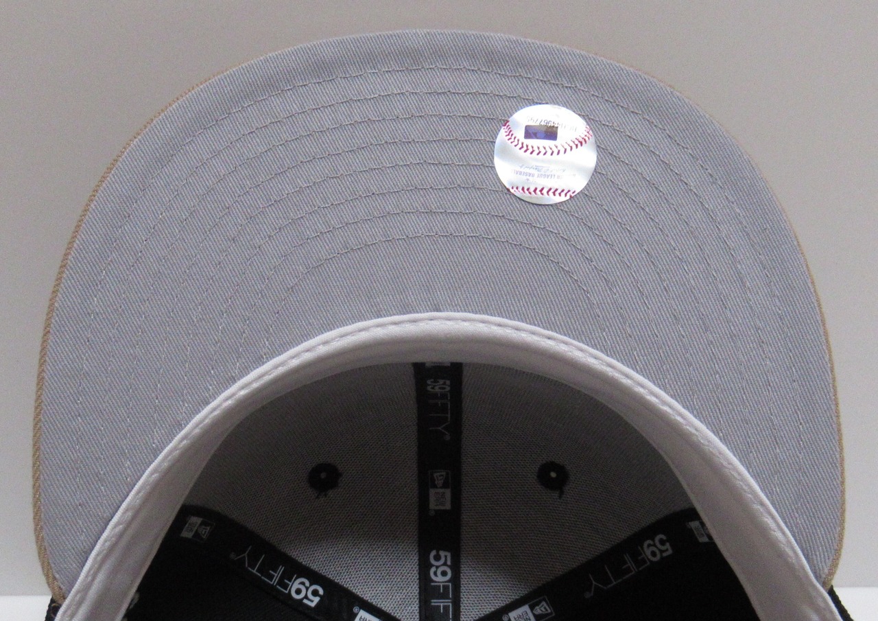 NEW ERA 59fifty Toronto Blue Jays　トロント・ブルージェイズ　BLACK× Khaki