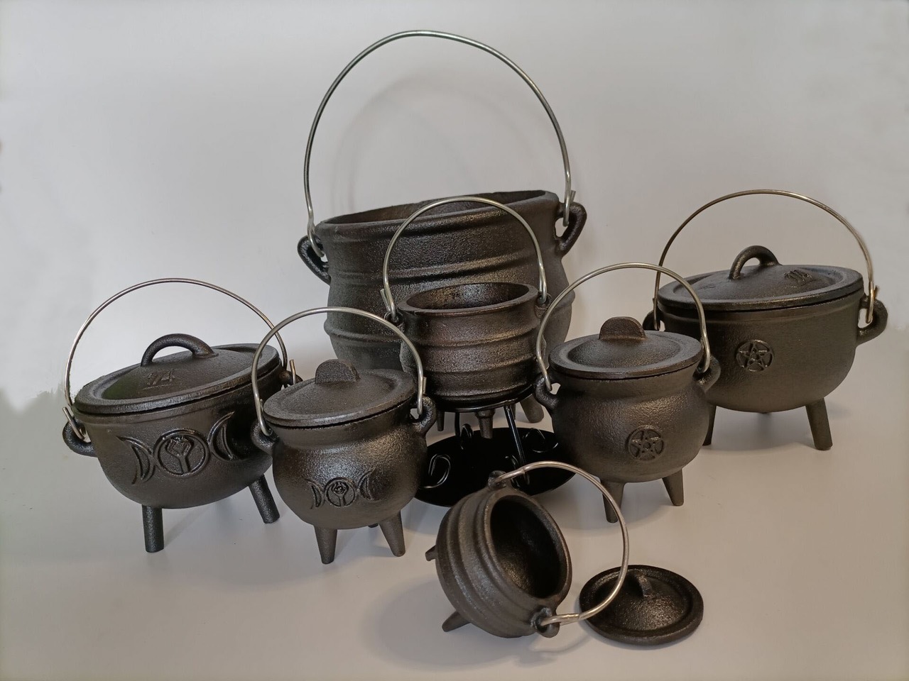 魔女の星月鍋〜鍋モチーフアロマポット〜M22336