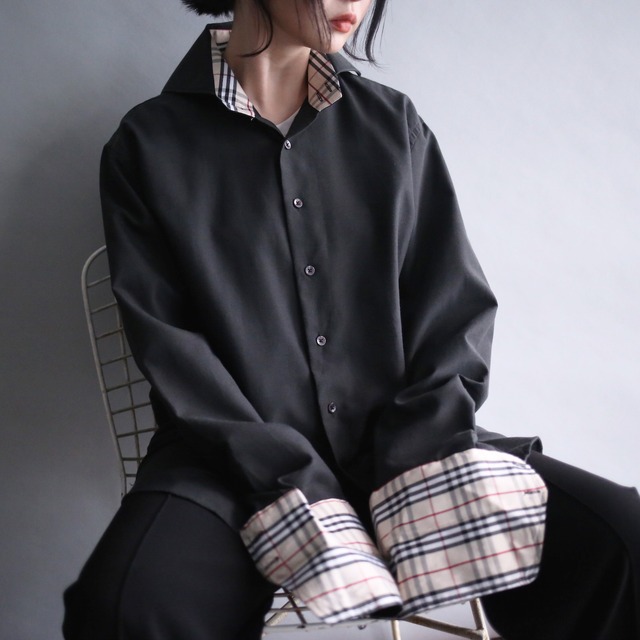 "Burberry" black and check double cuffs shirt