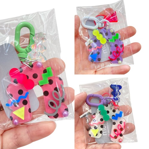 【1/18(日)21:00-1/21(水)12:00まで限定❣️】mul / dot scallopキーチャーム