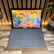 『希少ブラック』Microsoft Surface Pro 7  タッチパネル式  SSD256GB  人気ノートパソコン