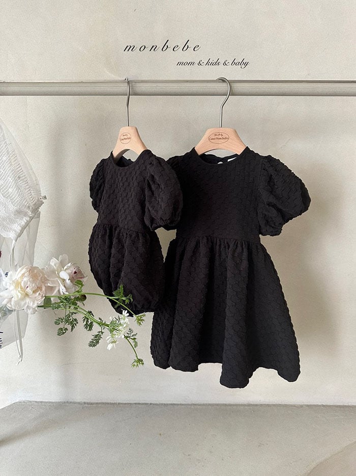 monbebe】cotton flower dress｜コットンジャガードロンパース・韓国