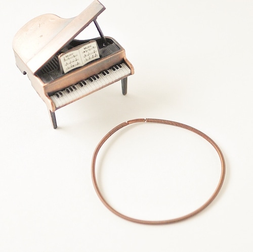 アンティークピアノ弦のバングル P-005 Piano string bangle