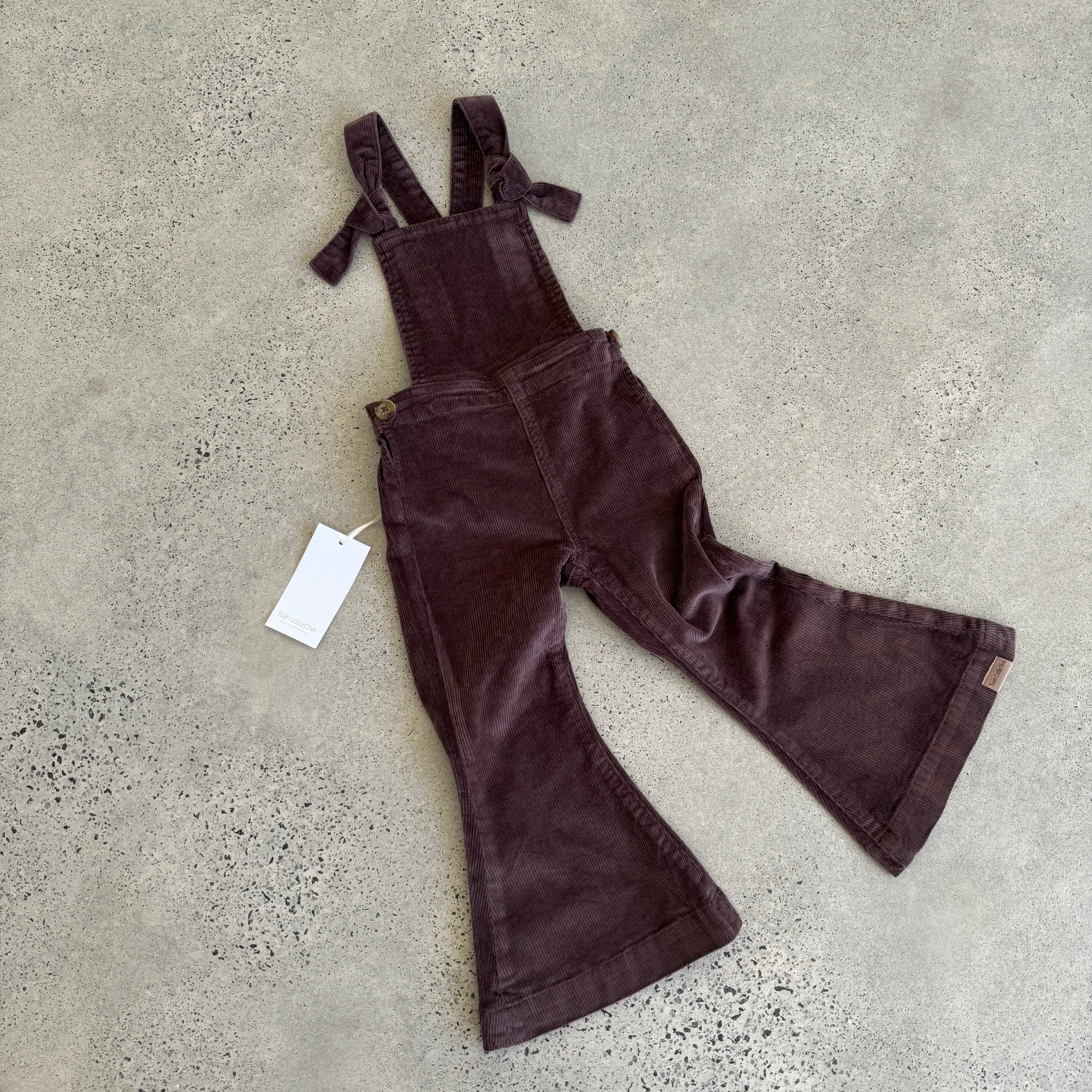 【即納/送料無料】twin collective / Farrah Flare Overall - Brown Cord-