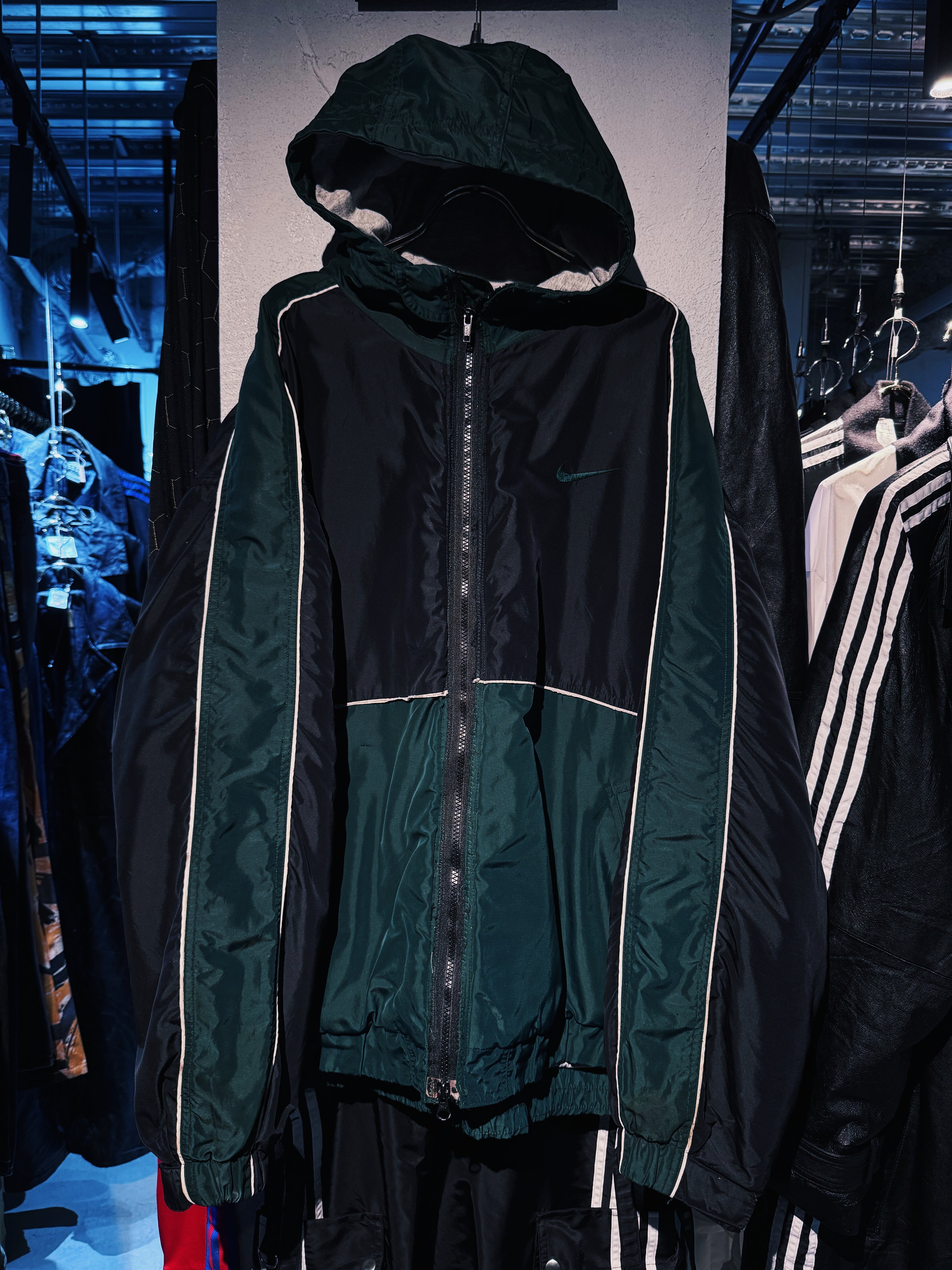 【D4C】90's vintage "NIKE" switching color swoosh logo design nylon track jacket hoodie