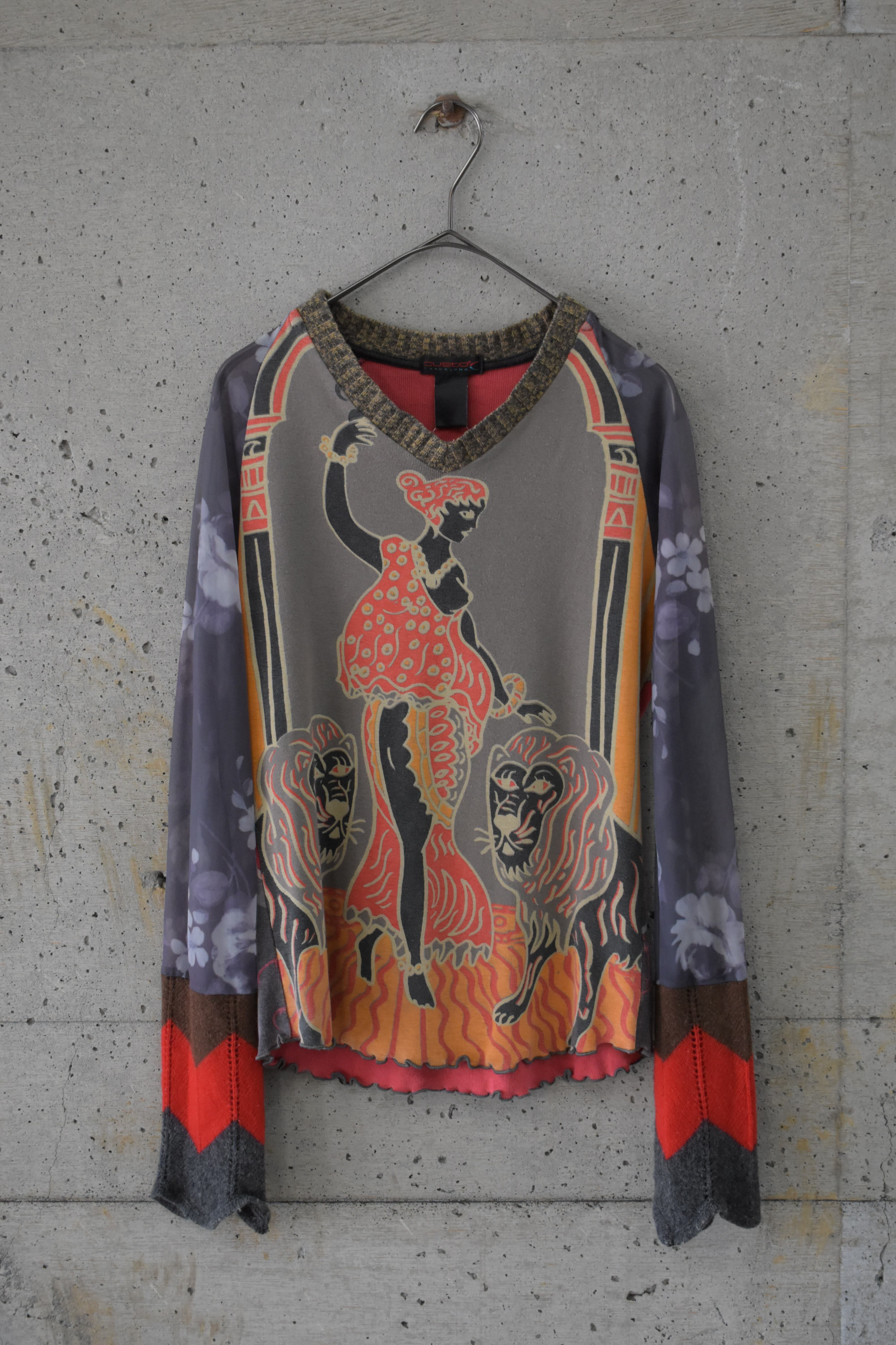 Mixed-material patterned cut and sew top
