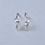 【shiwa】pierce long