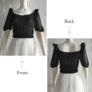 ショート丈 ニット ブラウス レディース 春夏 トップス 大人 きれいめ おしゃれ かわいい フェミニン パフスリーブ スクエアネック 大人可愛い 大人女子