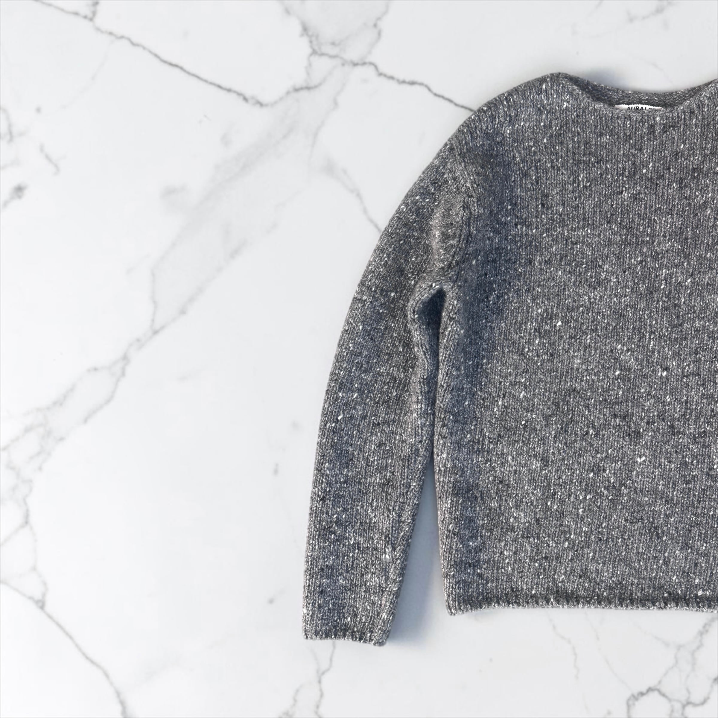 AURALEE  [LOW-GAUGE HOMESPUN TWEED KNIT BOAT-NECK P/O]