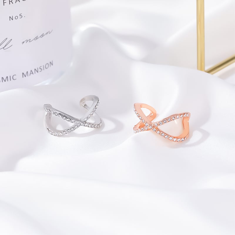 ルビー クロスデザインリング 73764c9c6f49b144d0e8210e5bd96e