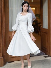 【0082】White Elegant Lantern Long Sleeve Dress