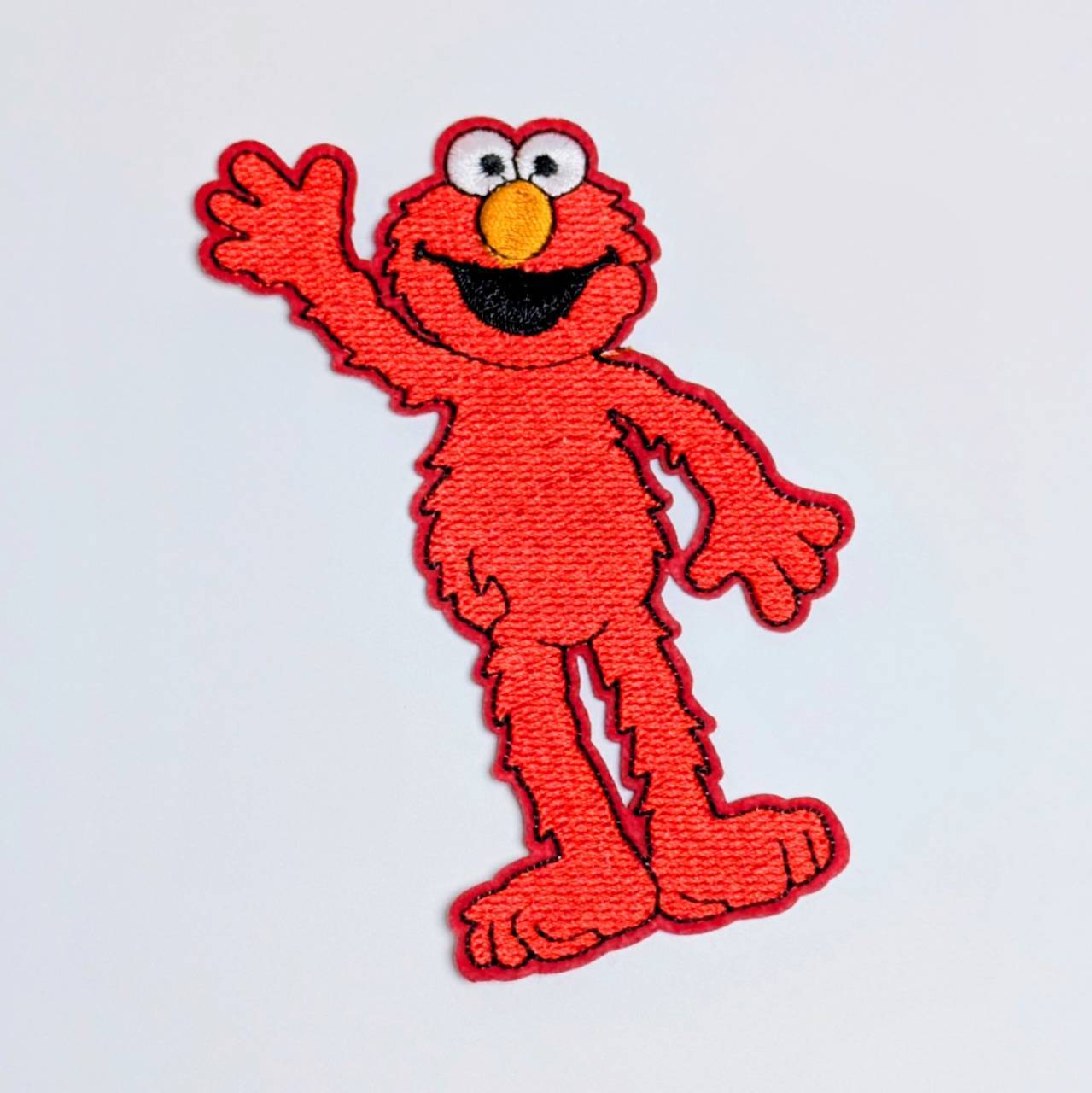 送料無料！ ★刺繍アイロンワッペン★【 Sesame Street ( セサミストリート ) 】 エルモ〚アメリカン雑貨 アメトイ〛