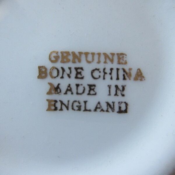 リチャードジノリ　ボーンチャイナ　スクエアプレート　20cm ノリタケ コンジュント ボーンチャイナ 角皿 スクエアプレート