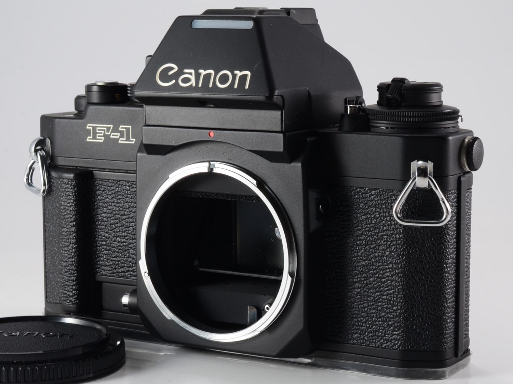 キャノン　Canon New F-1 AEファインダー ボディ Canon NEW F-1 ボディ AEファインダー FN 元箱付 キヤノン フィルム
