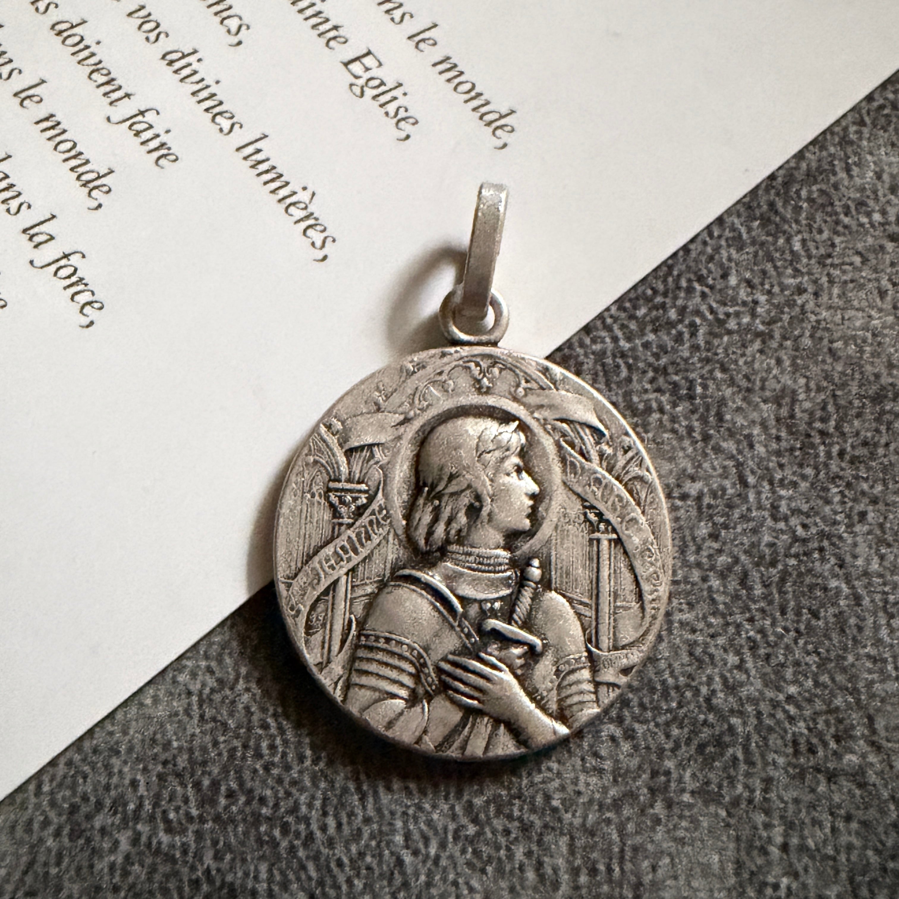 材質で選ぶ | Antique medaille Mary