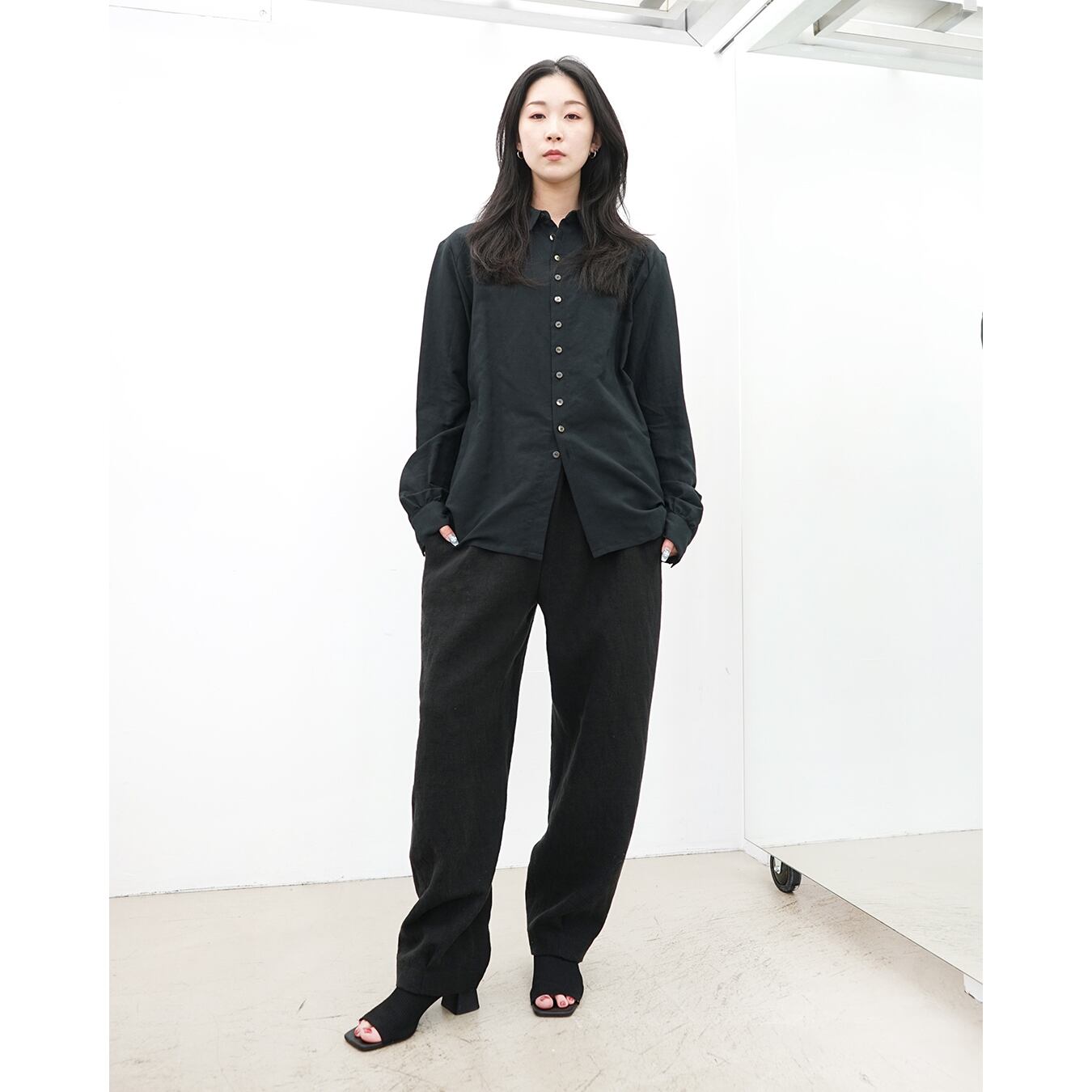 kujaku] (クジャク) P-372 linen hem tuck easy pants | Clique Tokyo