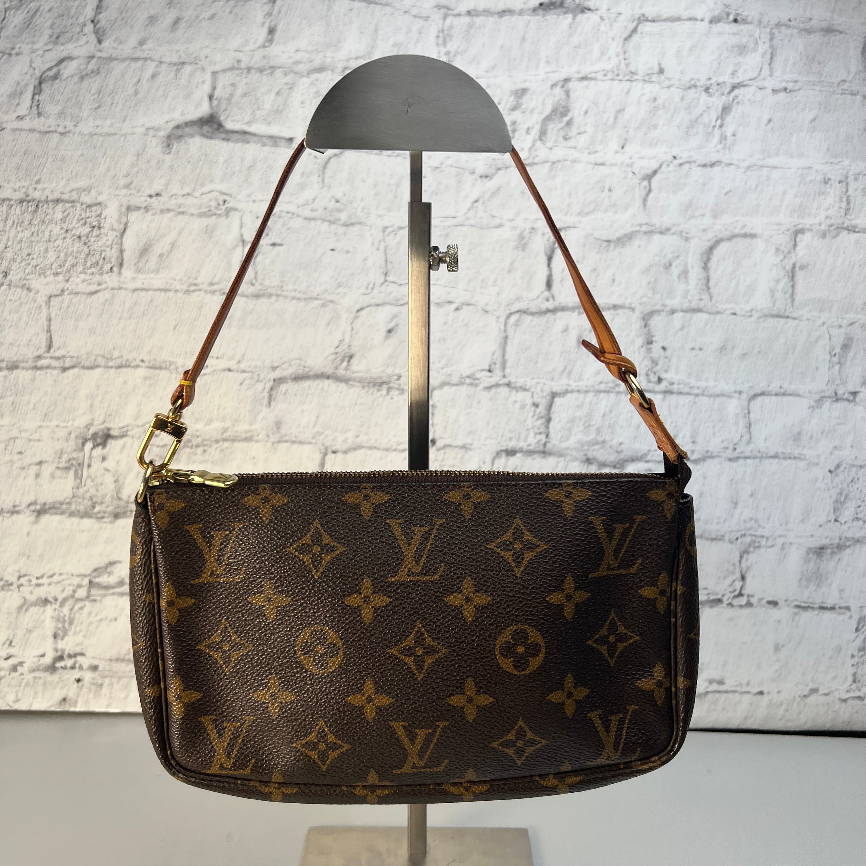 LOUIS VUITTON ルイヴィトン ダミエ ナヴィグリオN45255 レザー
