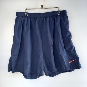 90s　ナイキ　ナイロン　ショートパンツ　銀タグ　刺繍ロゴ　スウォッシュ　XL