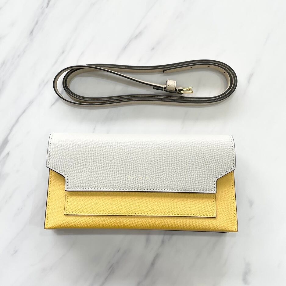 MARNI マルニ ショルダーウォレット ショルダーバッグ PFMOT08U11