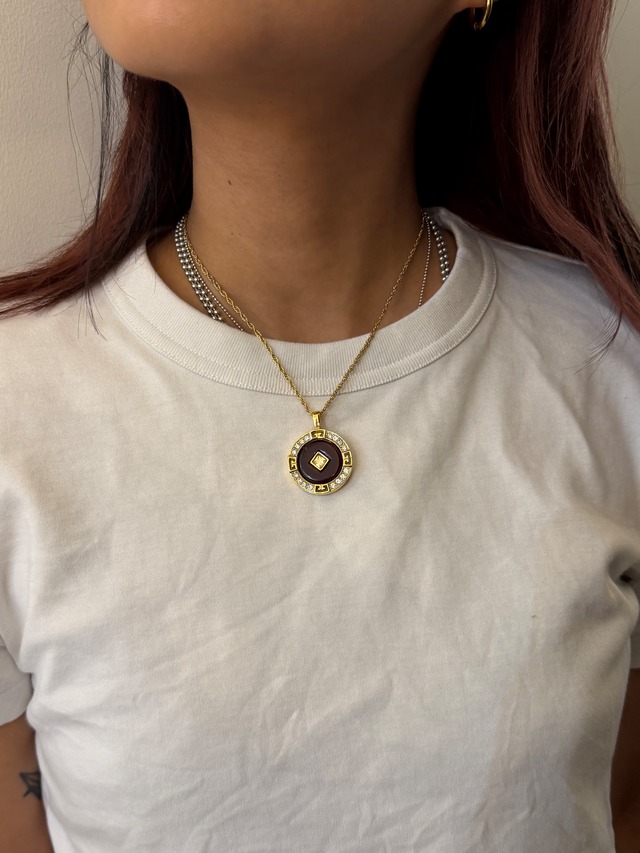 GIVENCHY  / vintage stone  nacklace.(o)
