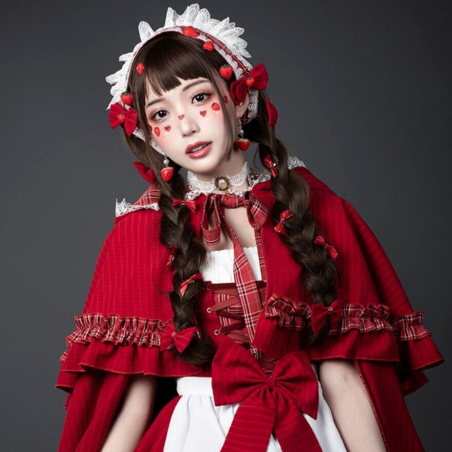 クラロリ ケープ 深紅フリル×レース 赤ずきん風デザイン｜WithU