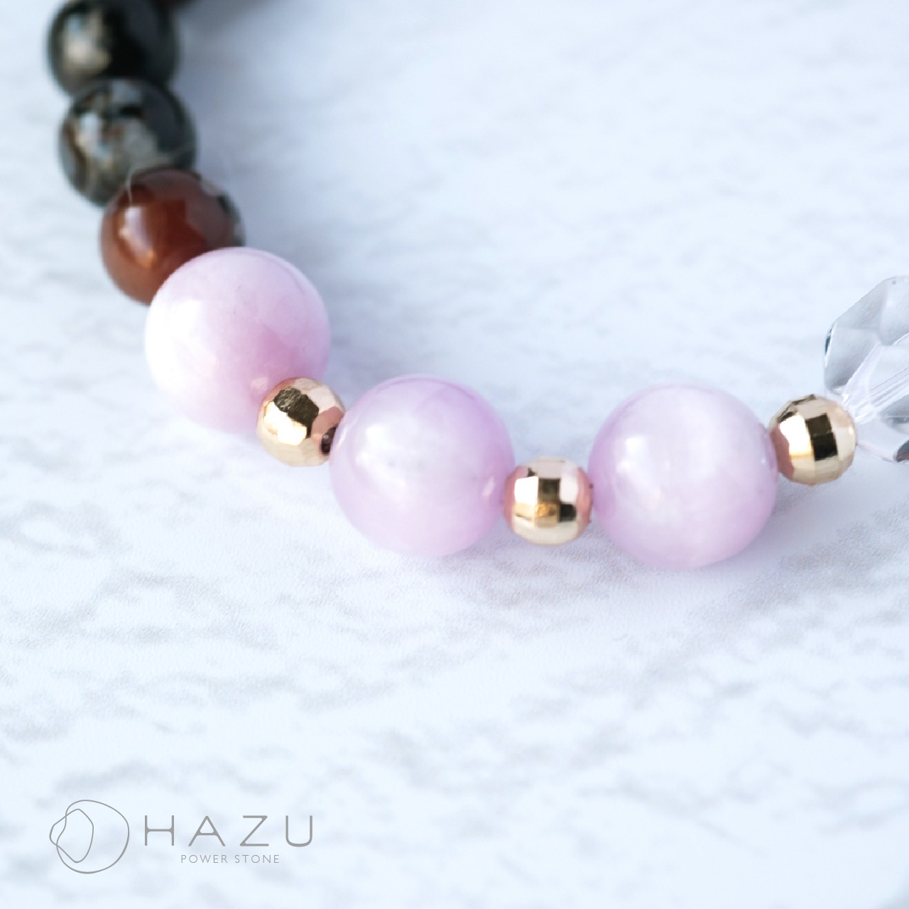 静かな華やかさの愛と守り［クンツァイト／ブラック桜瑪瑙／ローズクォーツ／水晶］