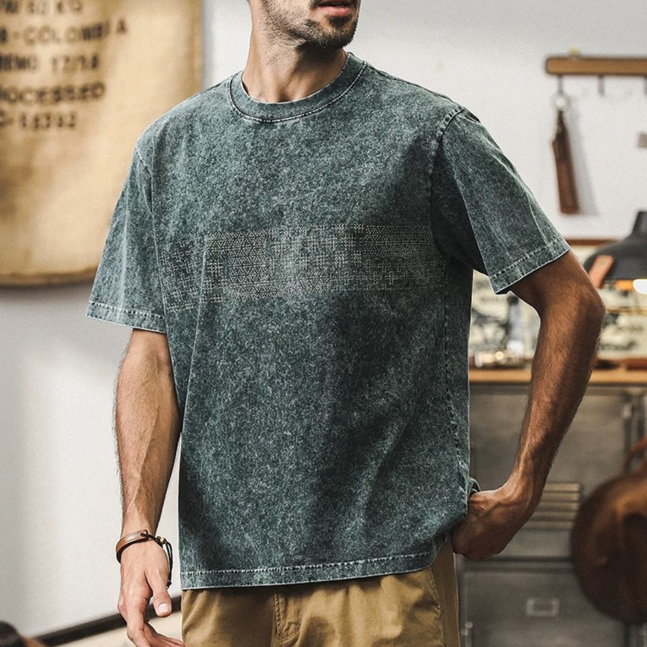 ヴィンテージデザイン クルーネック レギュラーフィットTシャツ 00379