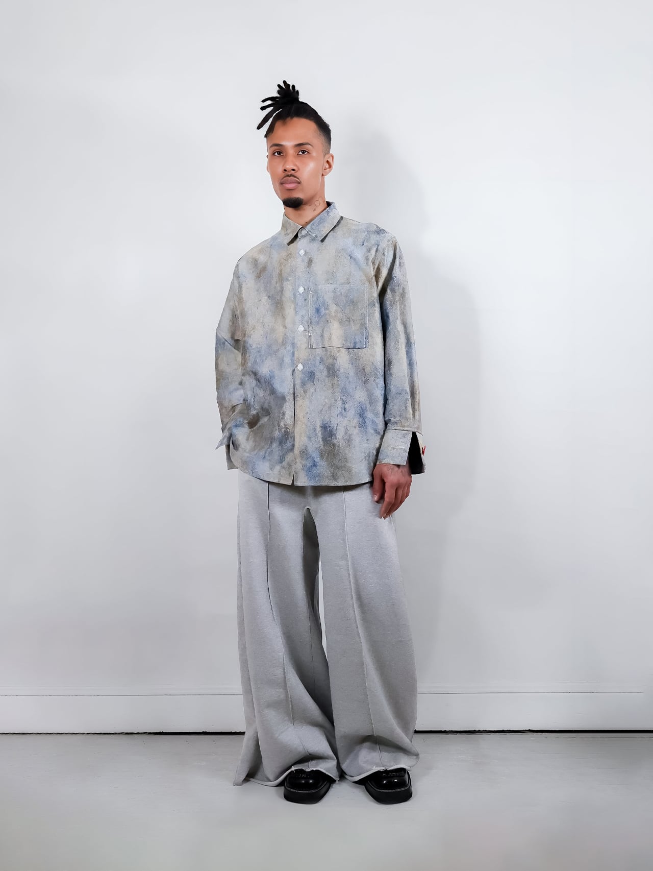 UNEEK BASEMNT - Discover independent style.