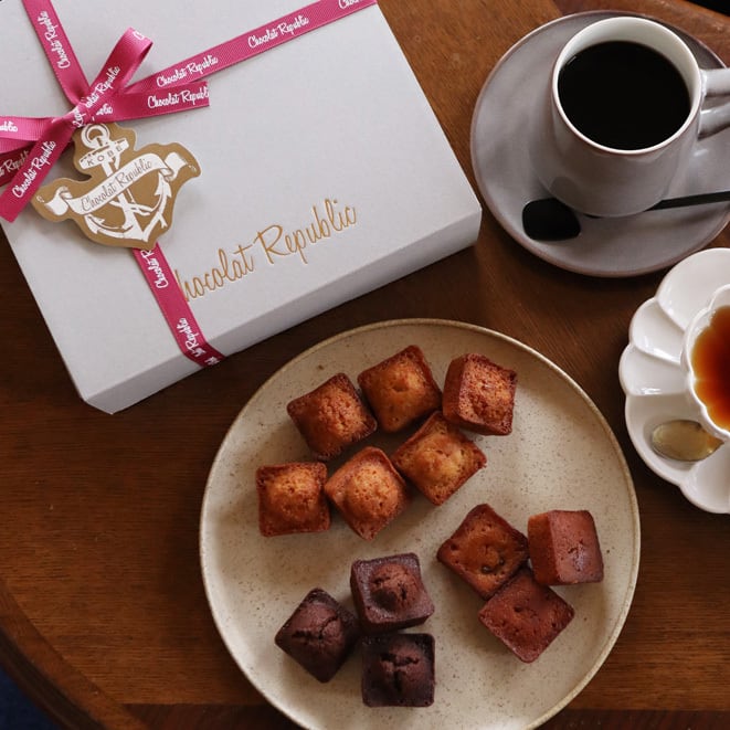 神戸ポートフィナンシェ <発酵バター・チョコ・キャラメルフィグ