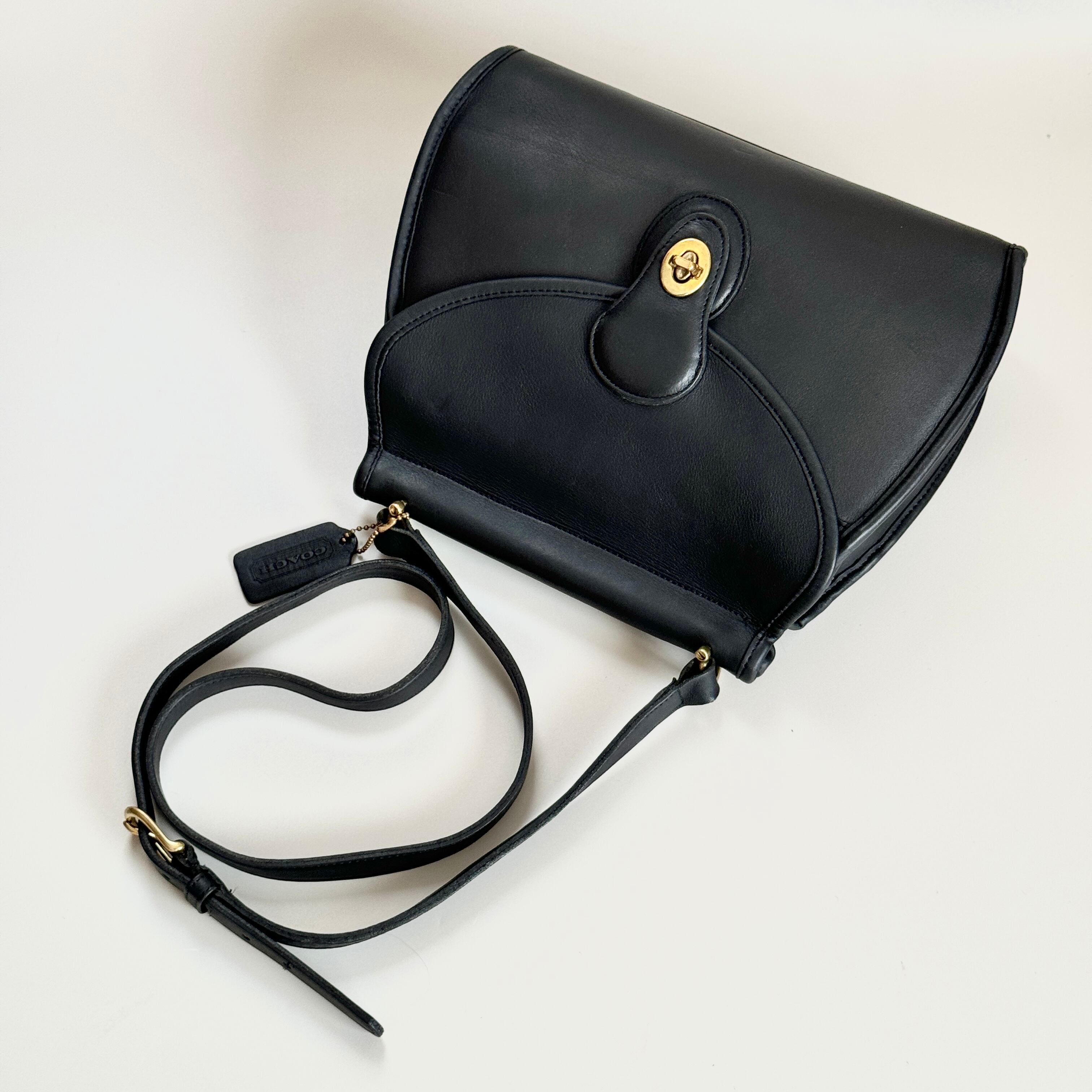 Vintage Coach 9907 Logan Bag | ONE VINTAGE