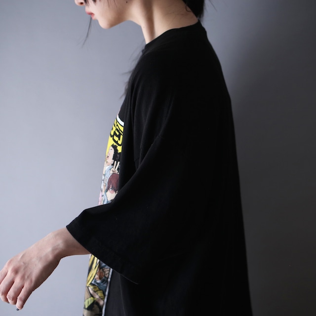 "僕のヒーローアカデミア" A-room member good box printed  XXL over silhouette h/s tee