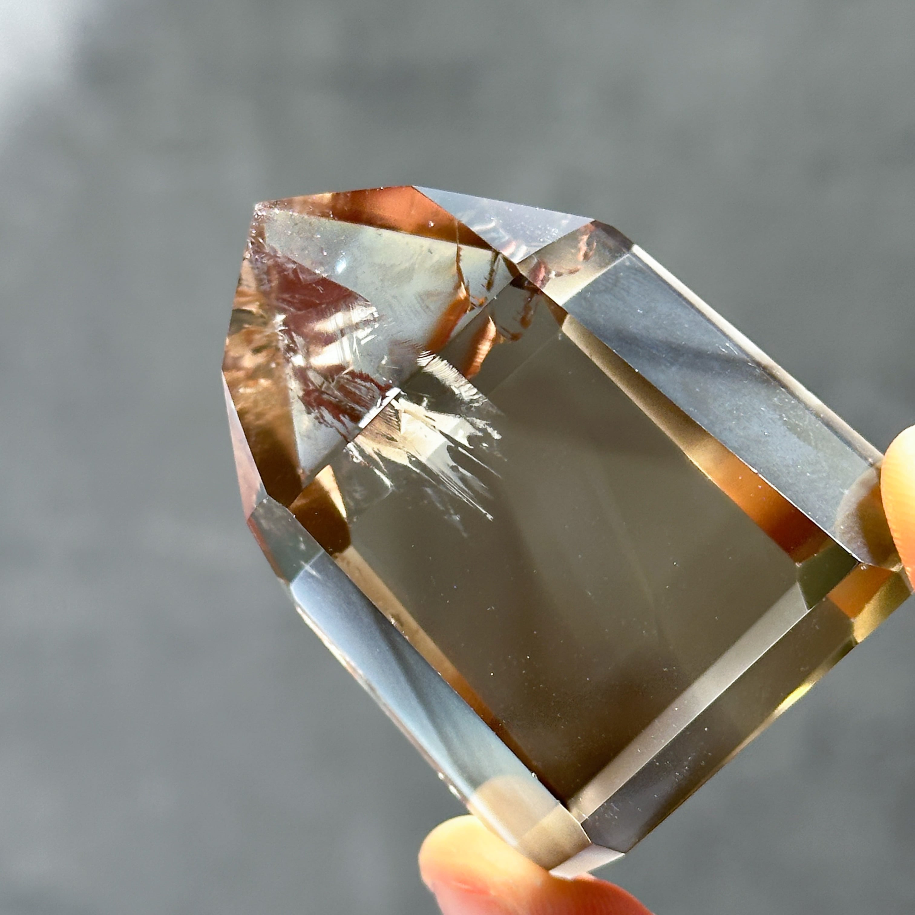 ファントム◎シトリン（黄水晶） タワー 75◇ Citrine ◇ 天然石・鉱物