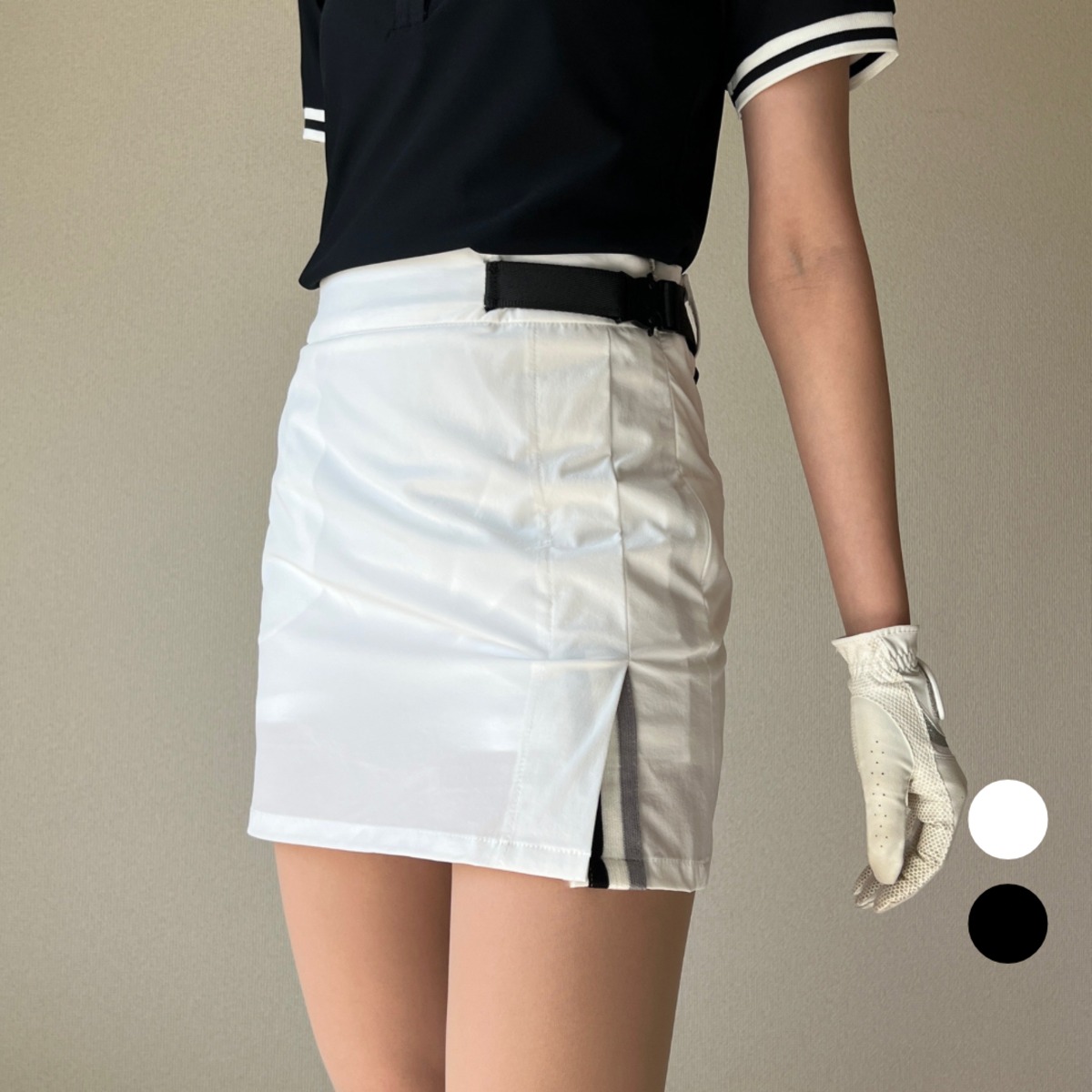 [White/S即納]ポーチ付きHラインスカート(2color) | R.E.M GOLF｜韓国ゴルフウェア通販サイト powered by BASE