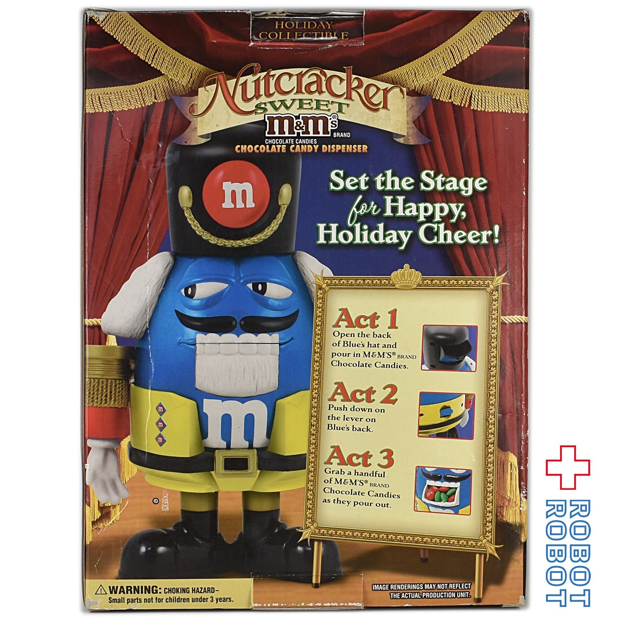 M&M