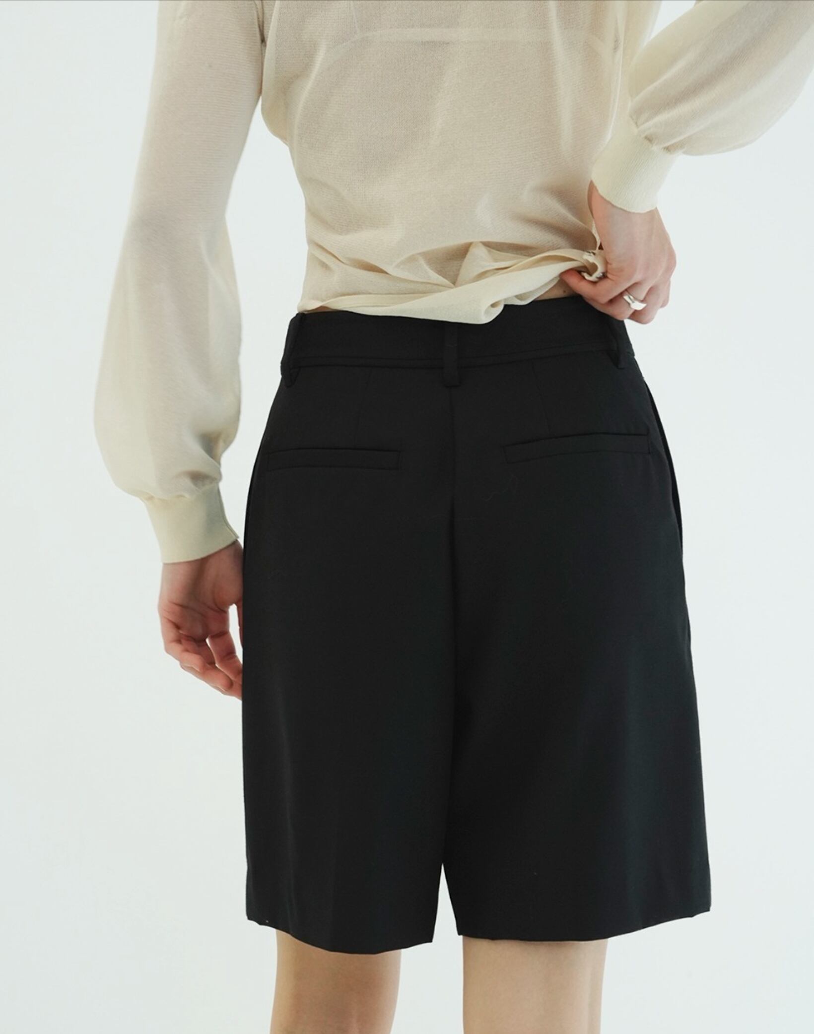 CLANE LOW WAIST HALF PANTS | FLICKA ASHIYA