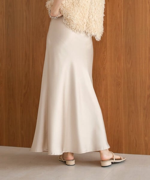 satin low skirt