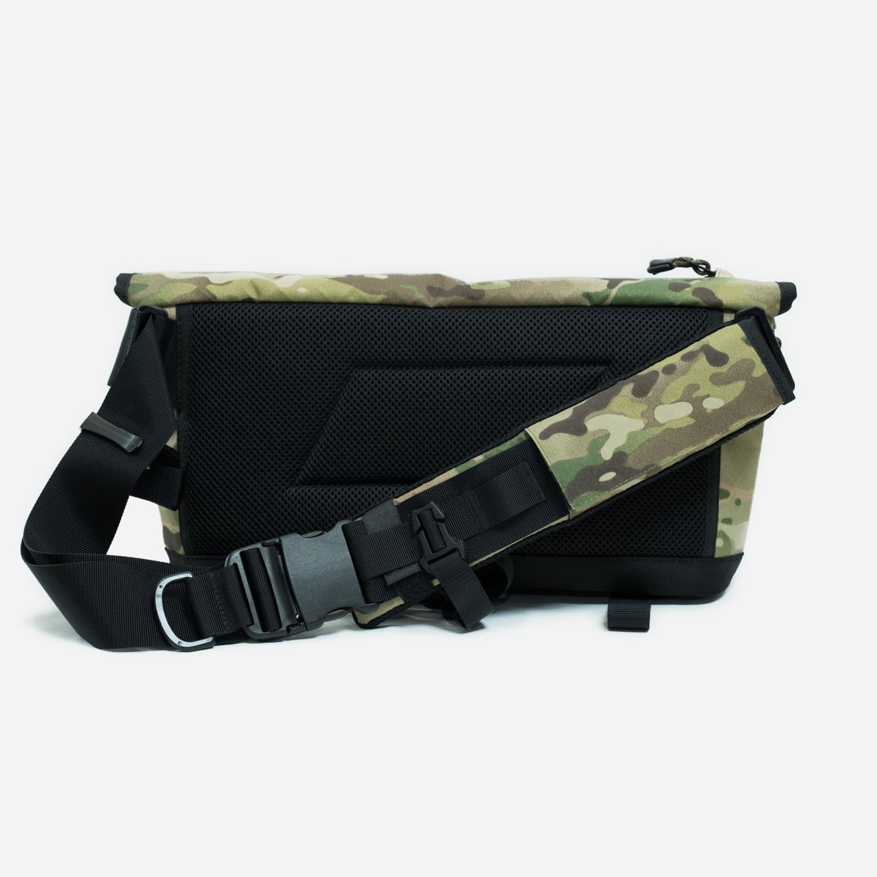 メッセンジャー カメラバッグ B / X-Pac / 軽量 / 耐水 / Messenger