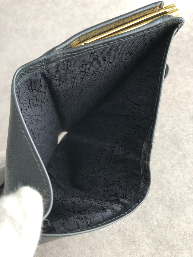 Yves Saint Laurent イヴ・サンローラン 財布 ブラック YSL レザー 二つ折り vintage ヴィンテージ オールド 8mt2m4