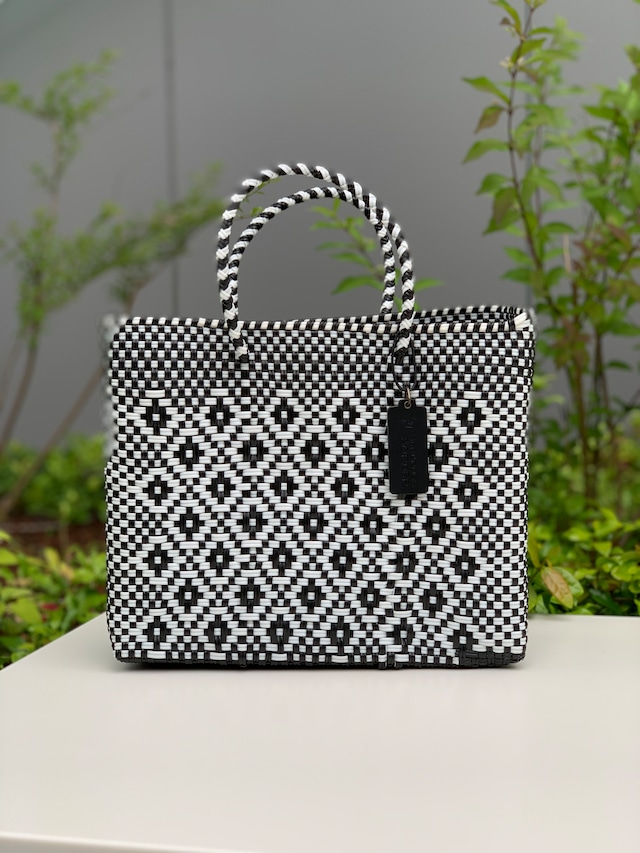 XS Mercado Bag (Normal handle) White/Black