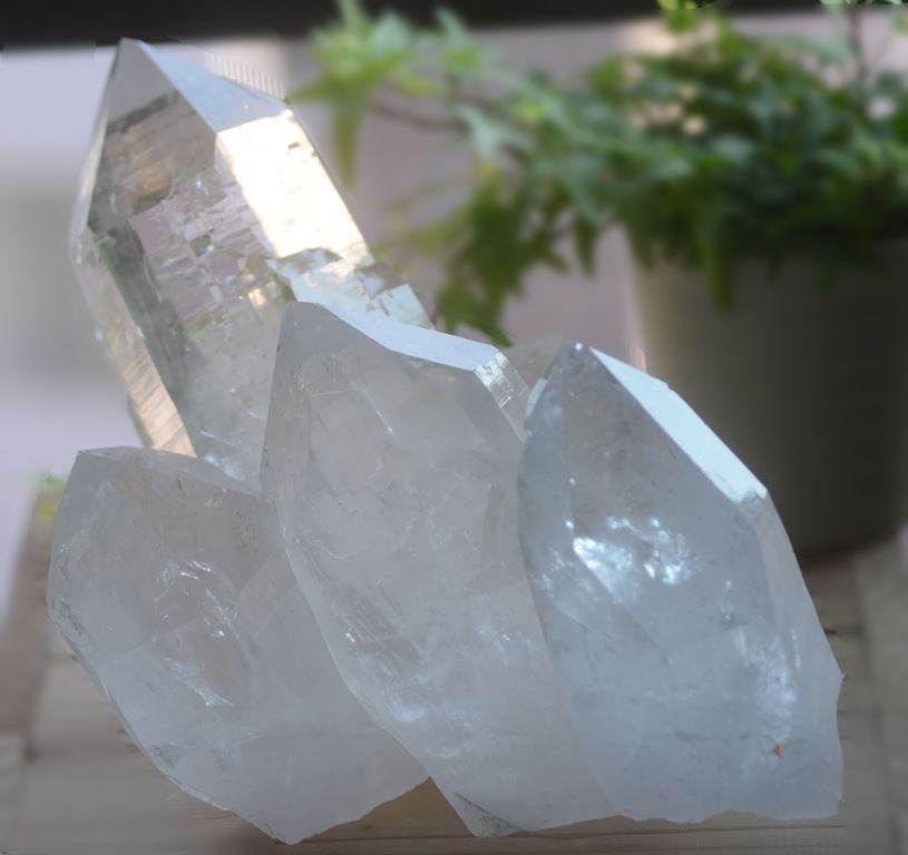 ディアマンチナ産カテドラル水晶クラスター Diamnt-1001 | CASA