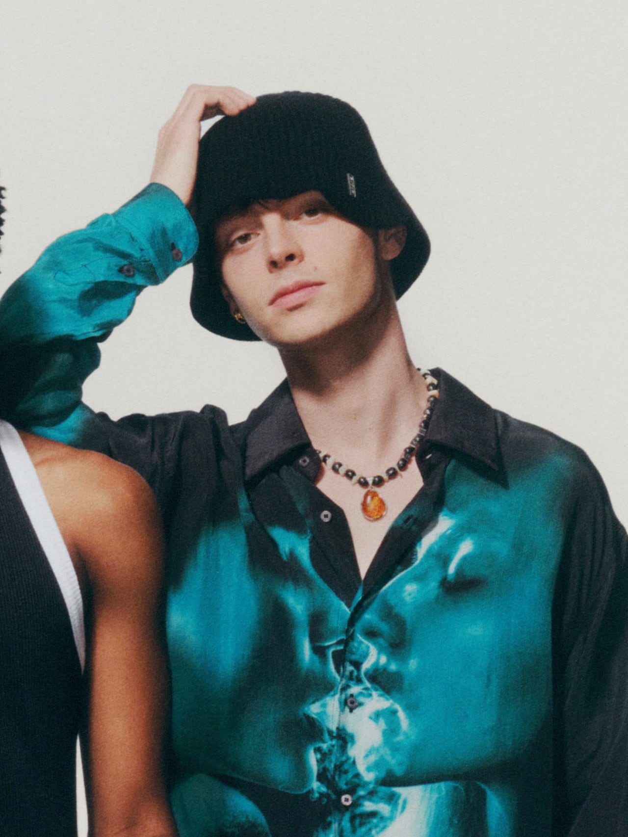 UNEEK BASEMNT - Discover independent style.