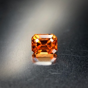 最も美しいオレンジ色 0.33ct UP 天然 マンダリンガーネット